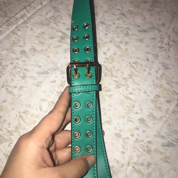 Women’s cross body - Picture 4 of 10